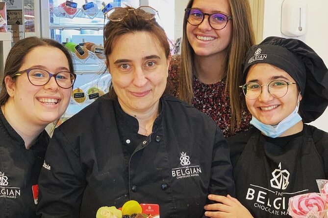1.5h Belgian Chocolate Workshop in Brussels (bean to bar) - Patricia, Elisabetta, and the teaching style