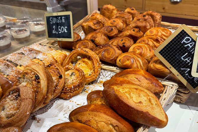 #1 Montmartre Pastries & Chocolate Food Tour with 6+ Tastings - Who should book this Montmartre food tour?