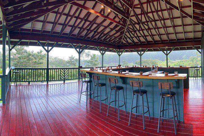 10 Bar Hawaiian Craft Chocolate Tasting Experience - The open-air tasting room above Honolii Valley