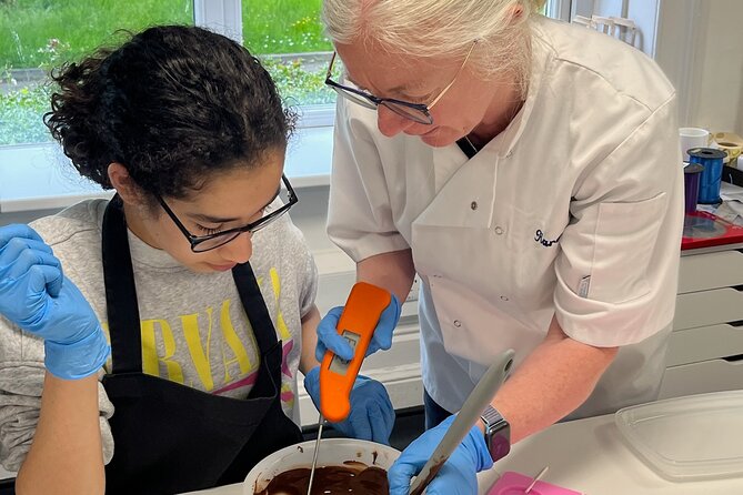 3 Hour Chocolate Making Experience in The Mayford business centre - What the feedback tells you about the teaching