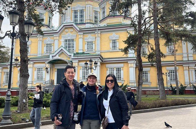 Almaty: City Highlights Walking Tour with Chocolate Shop - Finishing with Rakhat chocolate