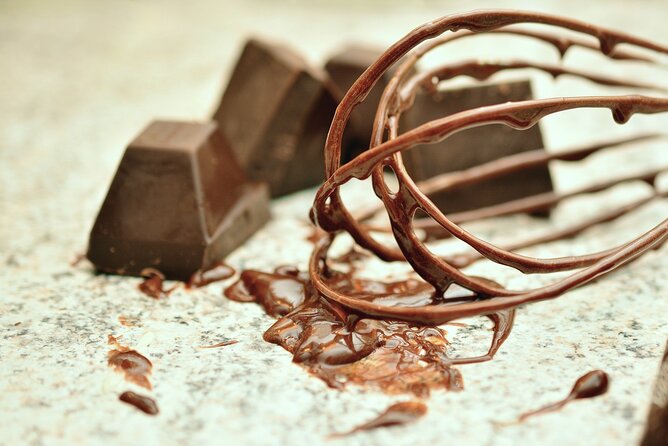 Artisan Chocolate Making Class in Perugia - The chocolate bar you make