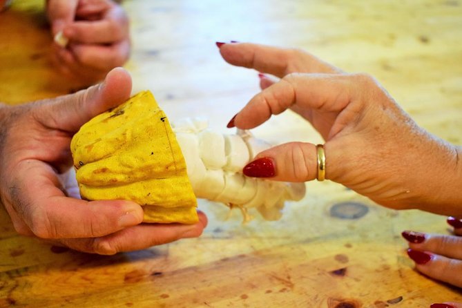 Award Winning Farm Tour: Coffee, Chocolate and Unique Gifts - Why the chocolate tasting matters