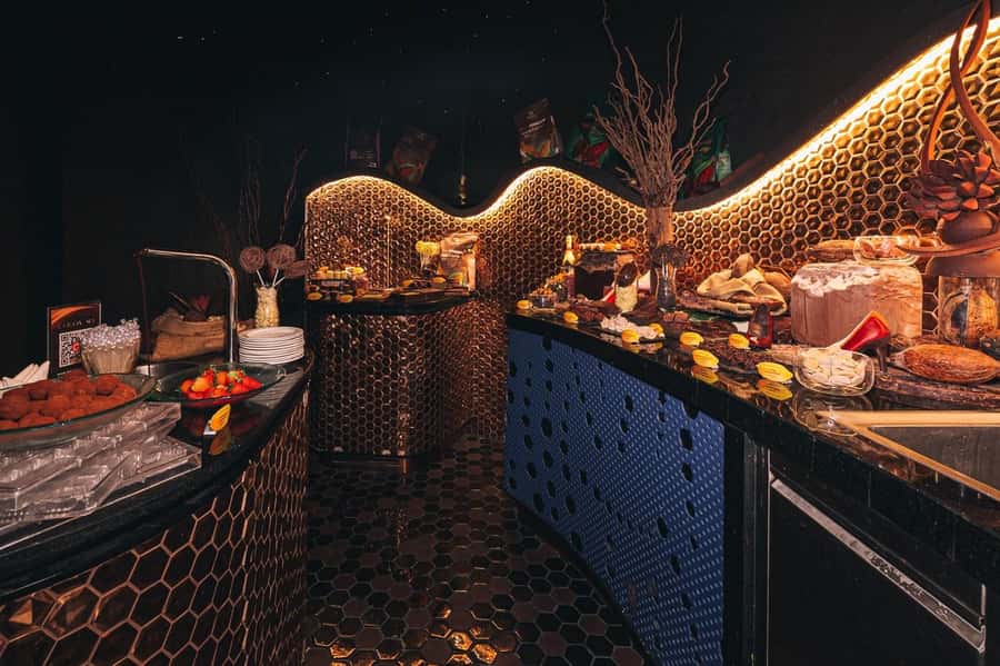 Bangkok: Red Sky 57th Floor COCOA XO Bar - Final verdict: a polished Bangkok treat with a short clock