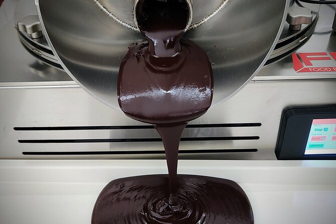 Become a chocolatier for a day, in Modica raw chocolate - The chocolate tasting is more than a sweet break