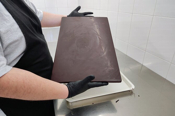 Become a chocolatier for a day, in Modica raw chocolate - Who will get the most from this experience