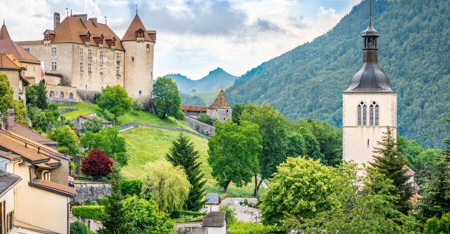 Bern: Gruyères Cheese and Cailler Chocolate Tasting Tour - Why this day from Bern works so well