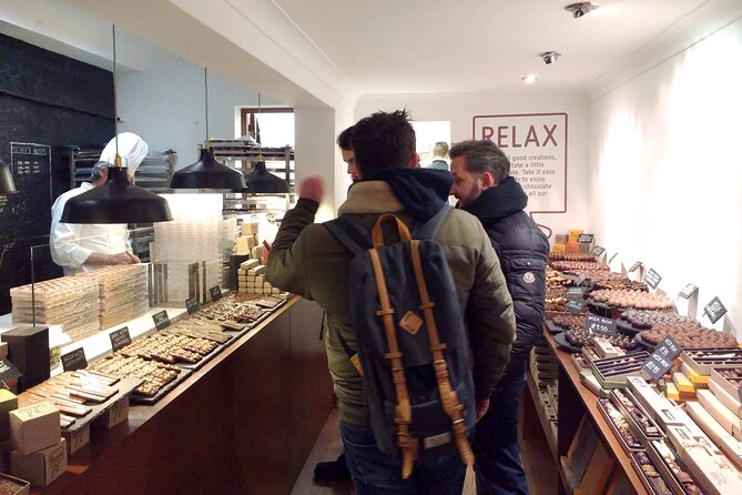 Brighton chocolate tour - Yummm... :) - North Laine: color, small shops, and the first tastes