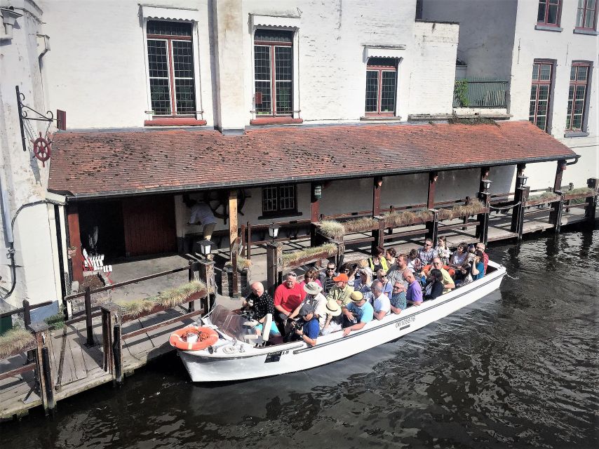 Bruges Beer and Chocolate Walking Tour - Chocolate from Peru and Madagascar