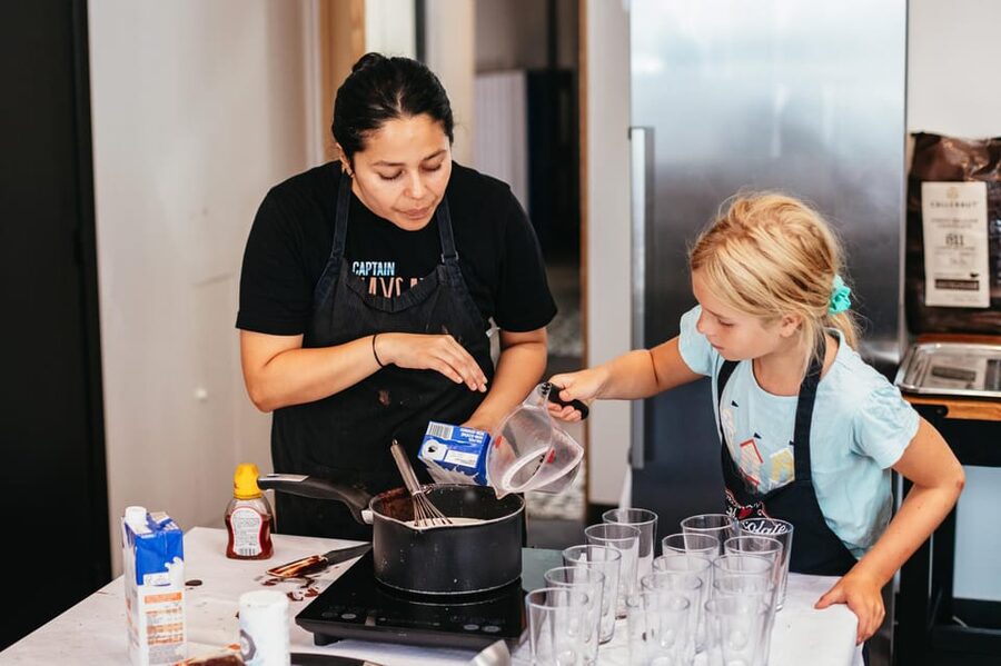 Bruges: Belgian Praline and Mendiants Chocolate Workshop - What the 150 minutes feel like