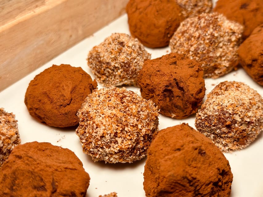 Bruges: Chocolate Truffle Making Class - Hot Chocolate Makes the Waiting Time Work