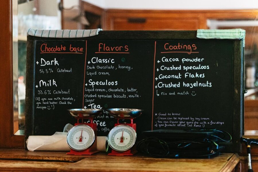 Brussels: 2.5-Hour Belgian Chocolate Making Workshop - Hot chocolate and tasting your finished work