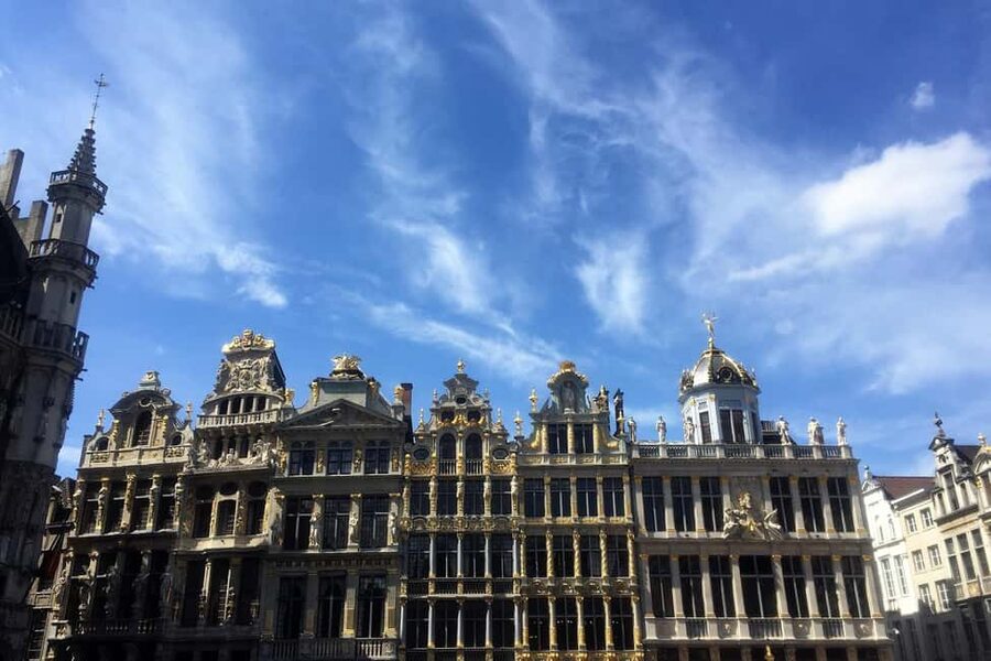 Brussels Beer, Chocolate and Waffle Tour - The Brussels waffle finale at the Royal Galleries