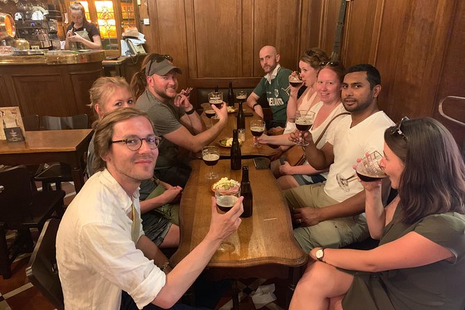 Brussels Chocolate Beer Waffle and Belgian Whiskey All-in-One (Small Group) Tour - Who should book this Brussels food tour?