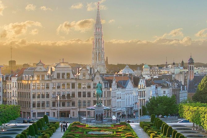 Brussels: Historical Walking Tour with Chocolate & Waffle Tasting - Place de la Vieille aux Bles and Place Saint-Jean