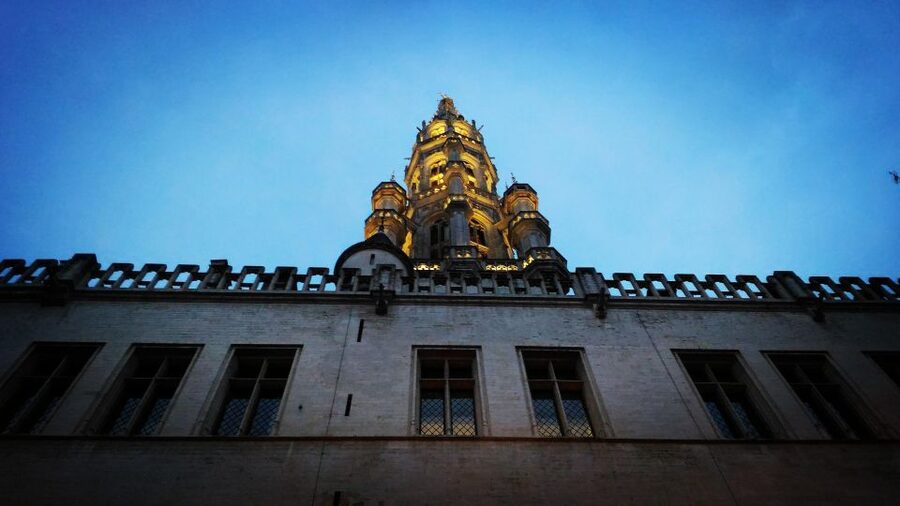 Brussels: Hungry Mary's Famous Beer and Chocolate Tour - Key points at a glance