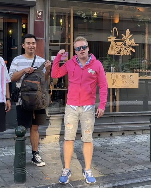 Brussels Tipsy Tour: Cocktail Making, Painting & Chocolates - The walking route adds some city flavor