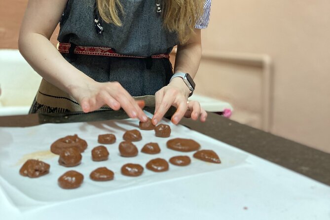 Cacao day experience from the wood to your cup! - Private transportation keeps the day simple