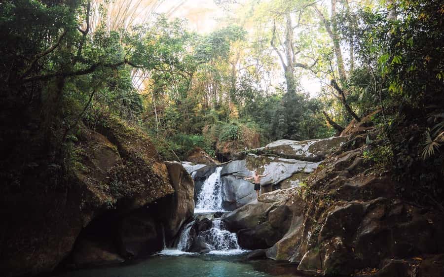 Cacao Experience Tour - The waterfall walk and clay mask