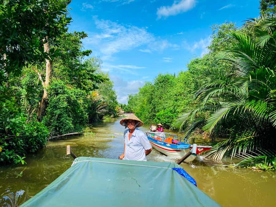 Can Tho: A Real Mekong Tour, Floating Market, Cacao & Life's - Cacao, Mr. Cacao, and a glass of cacao milk