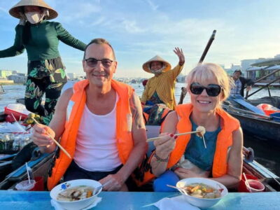 Floating Market, Cacao & Canals with French Guide