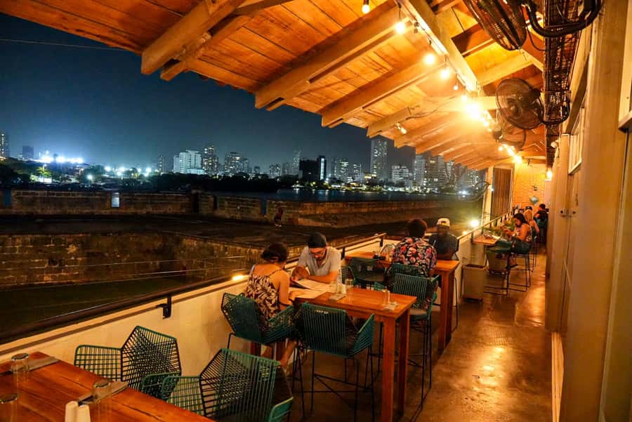 Cartagena: Boutique Rum and Chocolate Tasting at Lunático - Group size, hosts, and the social side