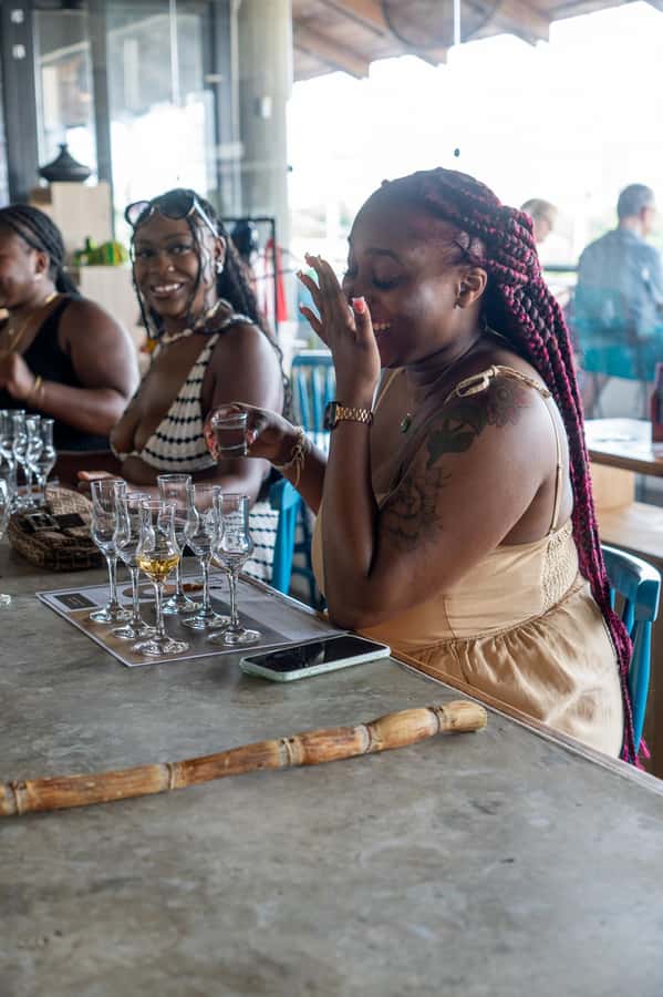 Cartagena: Express Rum and Chocolate Tasting Experience - Five rums, fine chocolate, and a useful lesson in taste