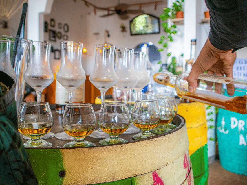 Cartagena: The Legendary Colombian Rum and Chocolate Tasting - Small details that can improve your visit