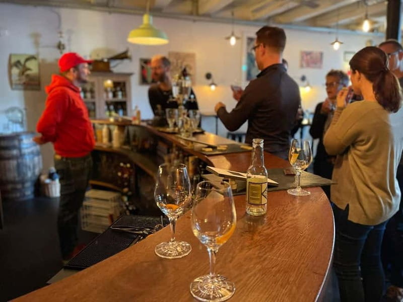 Chocolate and liquor fun in Bern with tasting - Practical planning for the 2.5-hour route