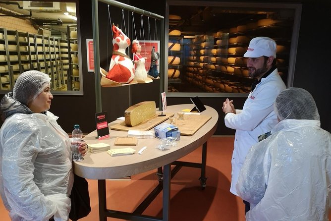 Chocolate, Cheese and Wine Tour in Luzern region - Weather, Pace, and Comfort