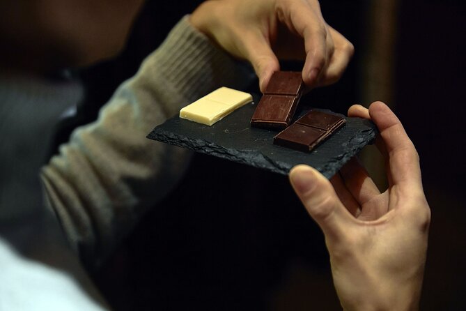 Chocolate Experience at La Fabbrica del Cioccolato in Milan - The tasting compares more than sweetness