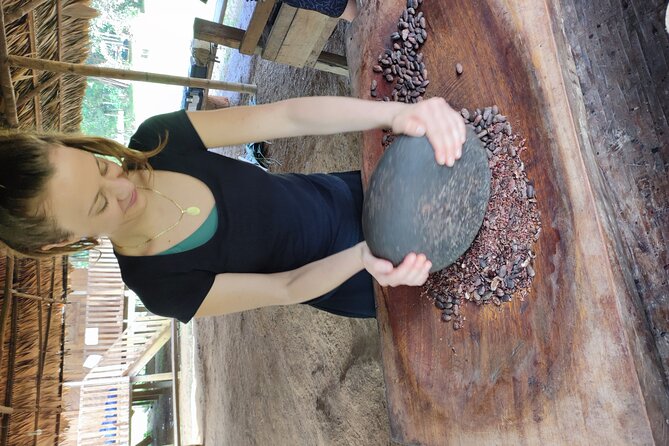 Chocolate Experience by Bribri Indigenous Culture - A personal visit rather than a staged show