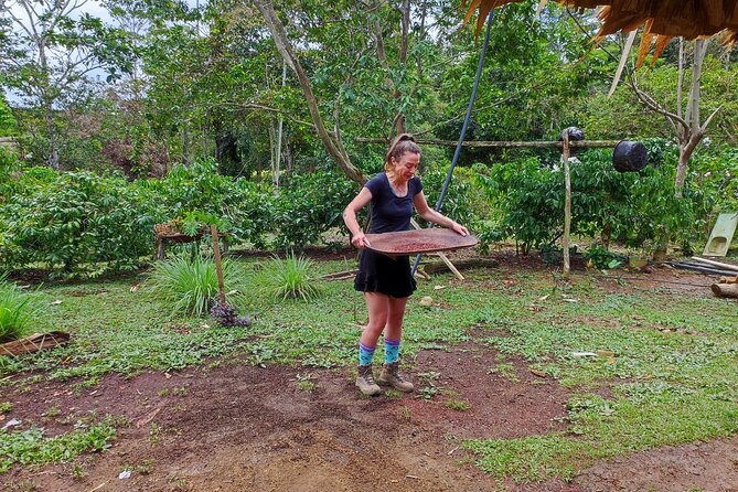Chocolate Experience by Bribri Indigenous Culture - Meeting the Bribri community near Limón