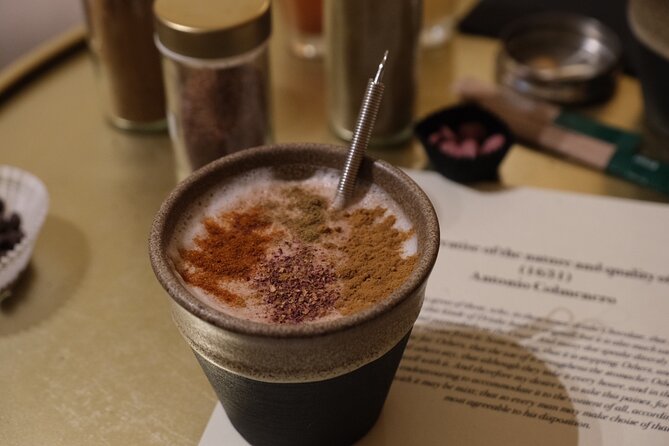 Chocolate history workshop Ghent - From cacao bean to your own chocolate bar
