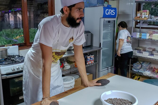 Chocolate Making Class at the Roatan Chocolate Factory in West End - Why this chocolate class feels different from a quick tasting