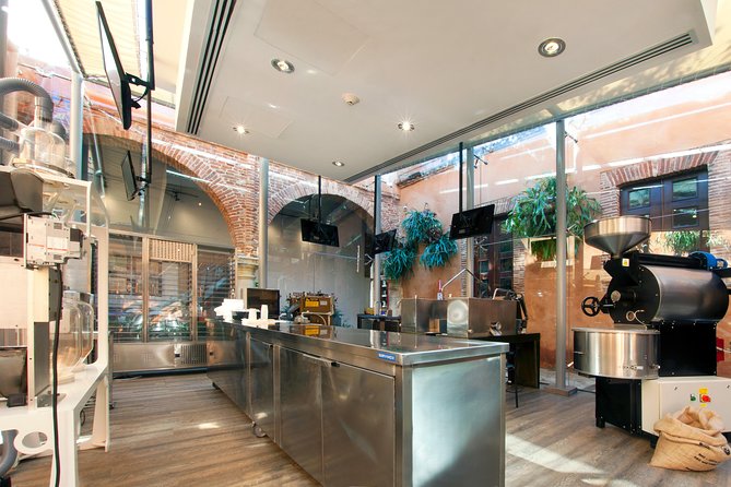 Chocolate-making experience & Colonial Zone walking tour - What the private format is worth at $180