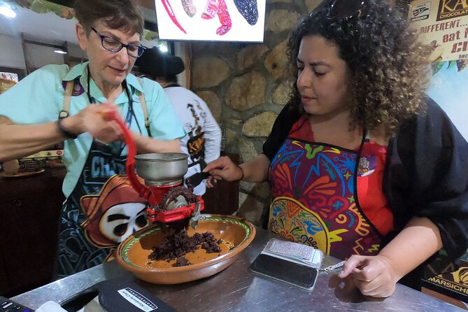 Chocolate Tasting & mayan Presentation - Why this Cozumel tour works well for food lovers