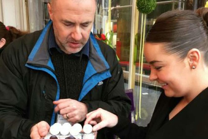 Chocolate Tasting tour - From Green Park to London’s finest chocolate counters