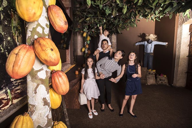 Chocolate Tour - KahKow Experience - A short lesson in chocolate percentages