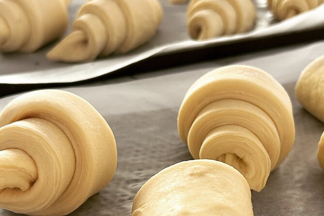 Croissants and pains au chocolat with a pastry chef in Paris - Why this pastry class feels different from a Paris food tour