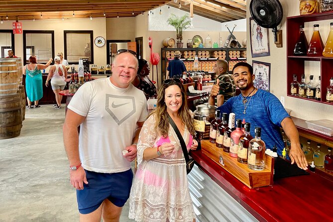 Customizable Roatán Private Tour: Rum, Chocolate & Island Culture - A four-hour introduction to Roatán