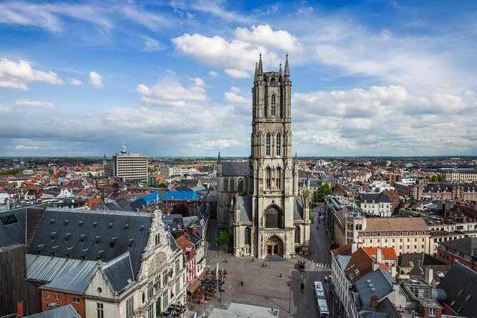 Discover authentic Ghent with historian & taste the best chocolate - Starting at Sint-Baafsplein, where Ghent tells its story