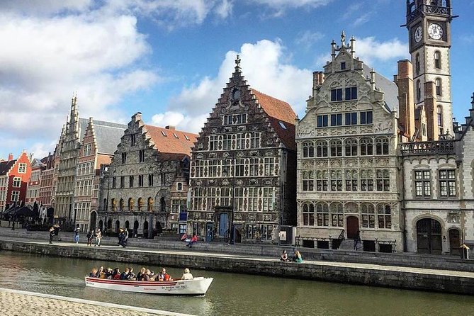 Discover authentic Ghent with historian & taste the best chocolate - Gravensteen, the count’s show of force
