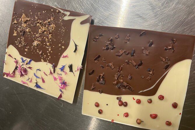 Ethical Chocolate Tour - Watching bean-to-bar production in Wollishofen