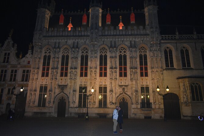 Evening Delights: Bruges Tour with Beer & Chocolate - Starting at Jan van Eyckplein