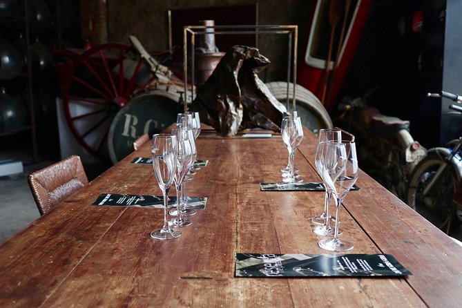 Exclusive Champagne & Chocolate Getaway - with excellent lunch - What the small group changes