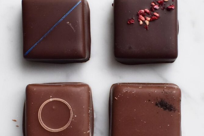 Fine Chocolate Tasting in Turin - The small shop setting: personal but tight