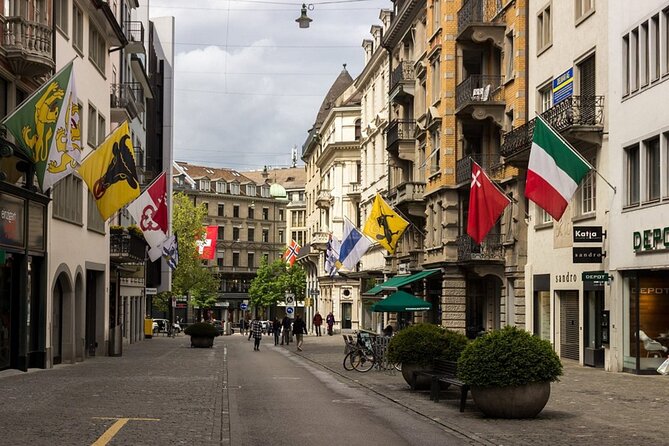 From Basel: Zurich Tour with Chocolate tasting and Lake Cruise - What the $395.93 price really covers