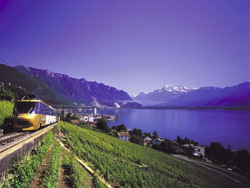 From Lausanne: Gruyères Tour with Train, Chocolate & Cheese - Chocolate at Maison Cailler