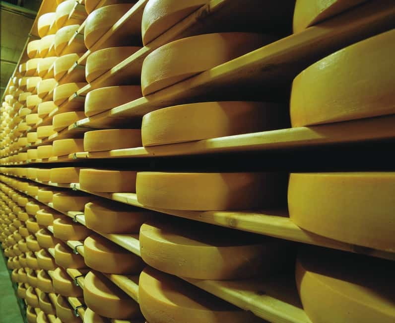 From Lausanne: Gruyères Tour with Train, Chocolate & Cheese - Starting at Vennes and heading toward Broc